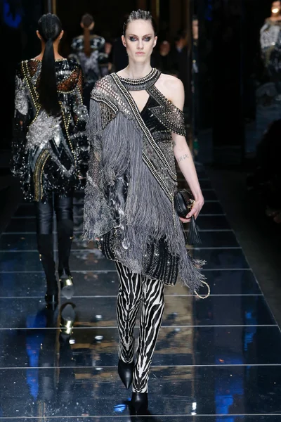 Look 39